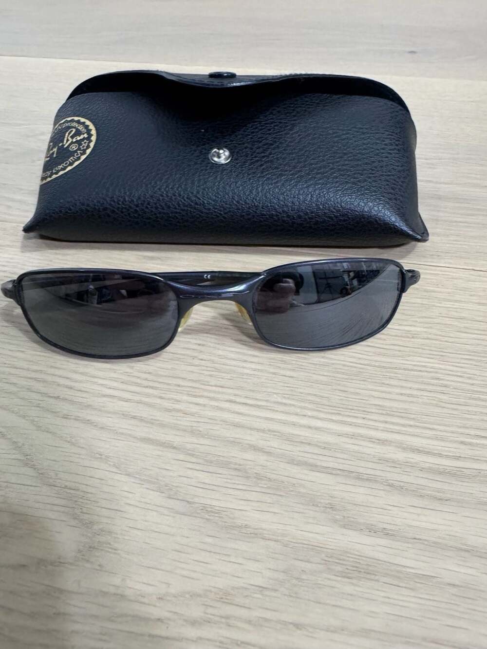 Oakley Metal Sunglasses with Ray-Ban Case